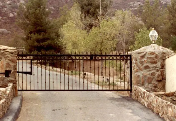 Automatic Driveway Gate Wildomar